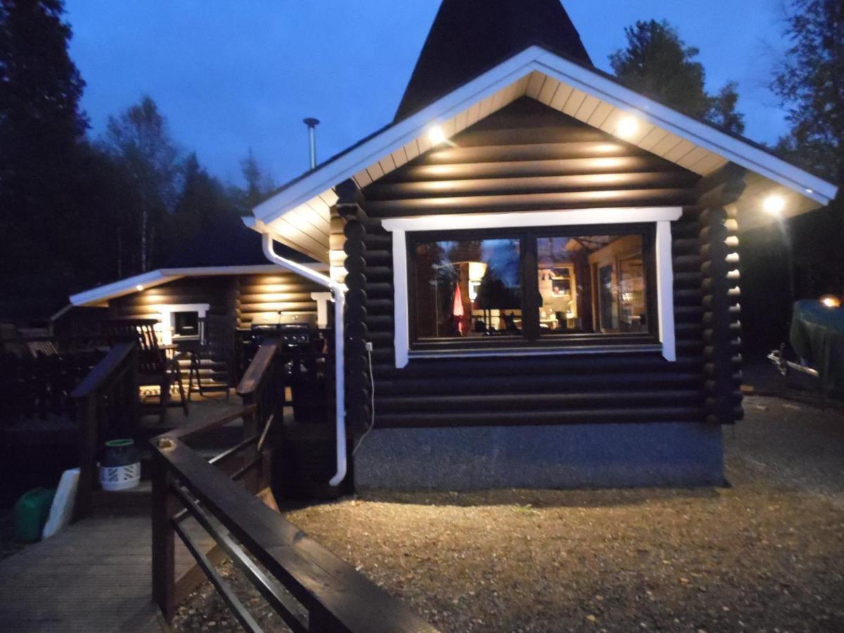 Vila Luppokumpu Kuivasalmi Exteriér fotografie